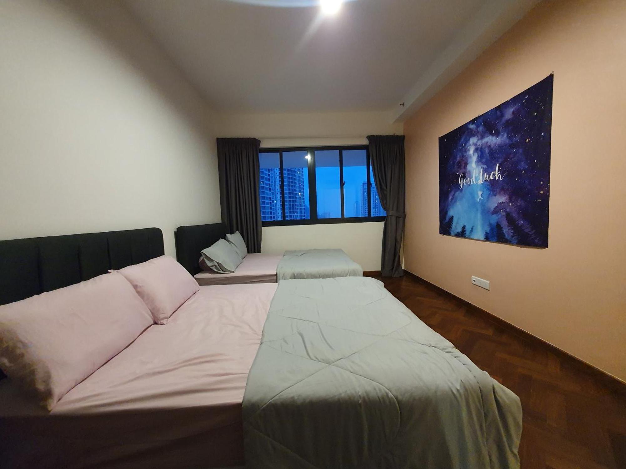 The Landmark By Katana 3Br To 4Br Luxury Seaview Landmark Homestay At Gurney 15-16Pax 无敌海景套房 Tanjung Tokong Exterior photo