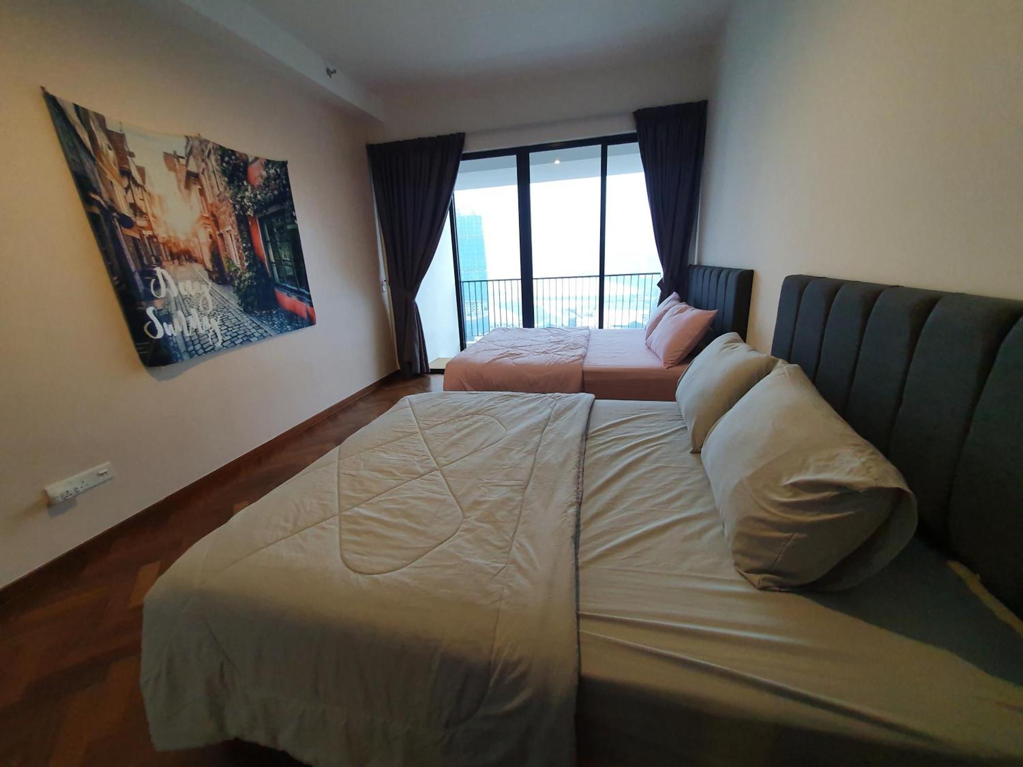 The Landmark By Katana 3Br To 4Br Luxury Seaview Landmark Homestay At Gurney 15-16Pax 无敌海景套房 Tanjung Tokong Exterior photo